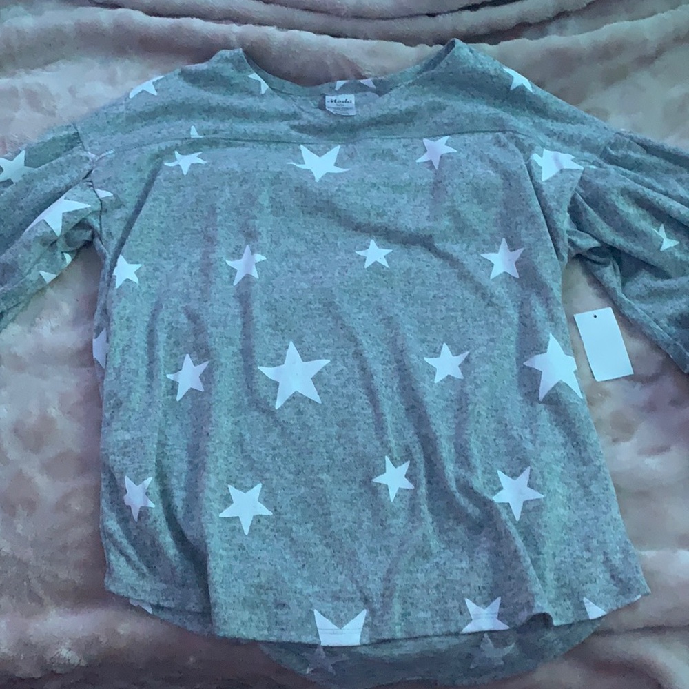 long sleeve t shirt